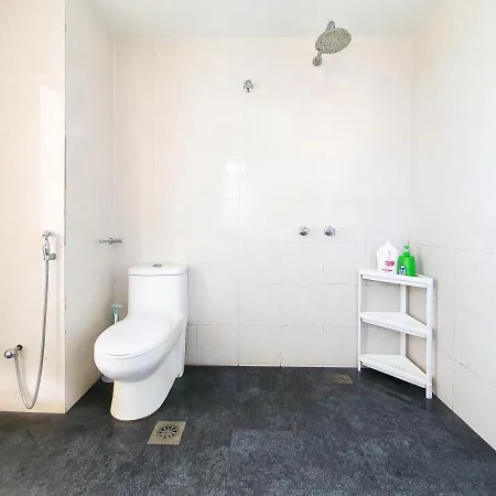 'Newly Refurbished' 'Sunny Seaview' At Regency With 2 Carpark By Shine Stay Port Dickson Exterior photo